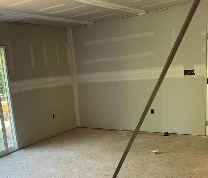 living room hanging drywall